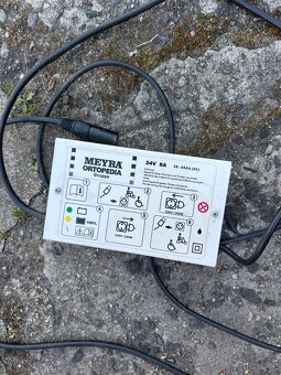 Elektrický invalidní vozík - 8