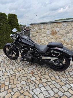 Yamaha XV 1900 Raider - 8