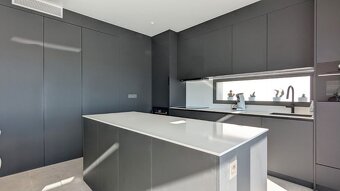 ŠPANĚLSKO, luxusní vila Torremendo - 8