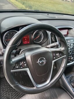Opel astra J Hatchback 1,4t 88kw.(120ps) r.v.2013 - 8