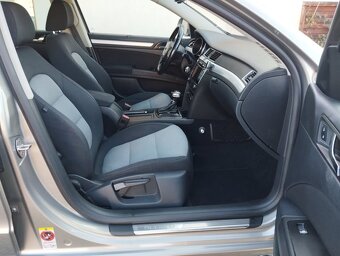 Škoda Superb 2.0 TDI 103 kW DSG - 8