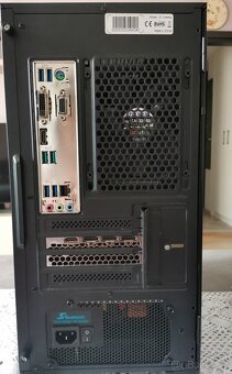 PC sestava - 8