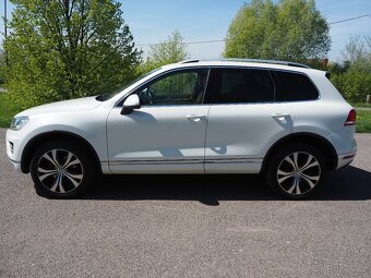 Volkswagen Touareg 3.0 TDI INDIVIDUAL, odpočet DPH - 8