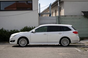 Subaru Legacy 2.0 D AB Classic - 8