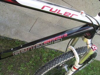Genesis Ruler RC Limited, Shimano XT, Manitou R7, vel.L - 8