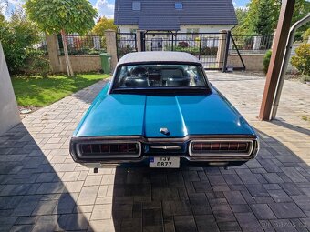 Ford Thunderbird 1965 - 8