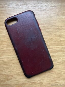 iPhone SE 2020 RED – 64 GB – funkční, ale praskl - 8