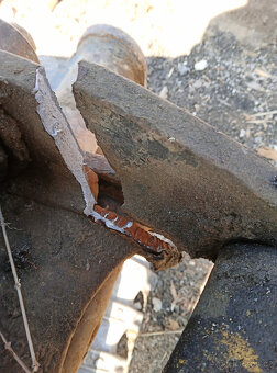 mechanický rychloupínač Komatsu PC 35 - 8