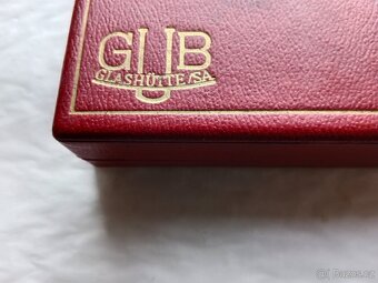 Pěkná Etuje na hodinky Gub Glashútte kal.60.3 - 8