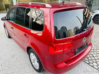 Volkswagen Touran 1.4TSI MANUÁL 7MÍST VÝHŘEV SERVISKA - 8