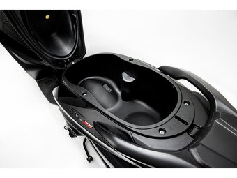 Skútr MORBIDELLI SC 125LX 8,3kW - úložný box Kappa zdarma - 8