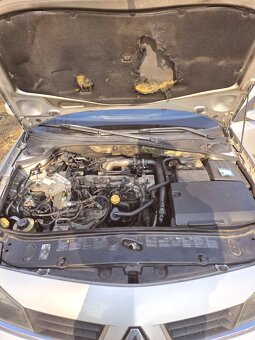 Renault Laguna 2 1,9 dCi 88kW - 8
