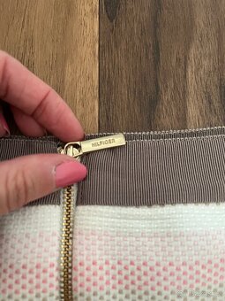 Krátká sukně se zipem vzadu Tommy Hilfiger - 8
