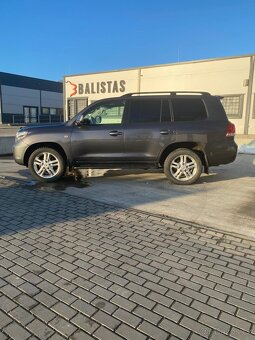 Toyota land cruiser 200 4,5d, 210kw - 8