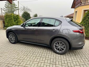 Alfa Romeo Stelvio Q4 2.2 JTD 2020 - 8