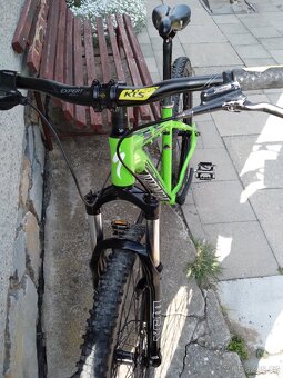 Prodám horské kolo,Specialized S - 8