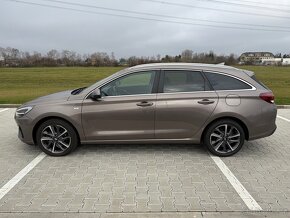 Hyundai i30 combi, 1.6 Crdi MildHybrid Style,Automat, ČR,DPH - 8