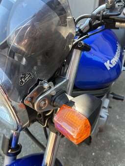 Kawasaki ER5 - 8