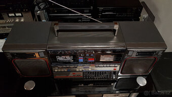 SHARP GF 800 BOOMBOX Rezervace - 8