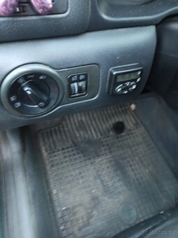 Škoda Octavia combi 1.9Tdi 81kw - 8