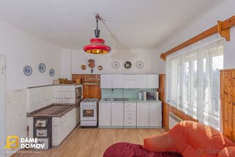 Rodinný dům 3+1 s velkým potenciálem k moderní přestavbě – O - 8