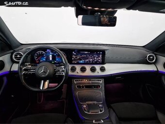Mercedes Benz E 300D break - 8