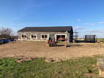 Zemní a výkopové práce minibagrem - 8