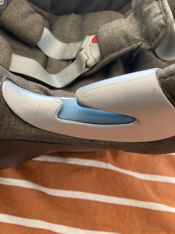 Vajíčko a Základna - 8