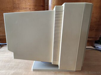 Historické PC Pentium 90.léta v bedně od 486 + Samsung CRT - 8