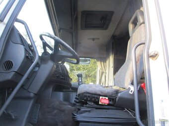 Volvo FH 12 380, ev.č. 25015 - 8