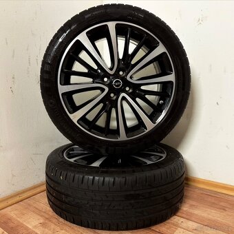OPEL CORSA/ADAM 4x100 R17 ET44+LETNÍ 215/45R17 6mm - 8