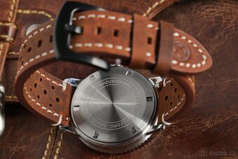 PRIM SPORT 1 červené s černou lunetou - 8