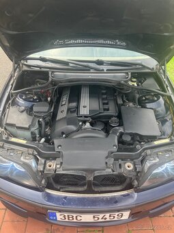 BMW E46 330xi - 8