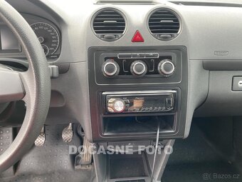 Volkswagen Caddy 1.6TDi , 55 kW nafta, 2011 - 8