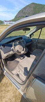 RENAULT GRAND SCENIC II 2.0DCI 2007 - 8