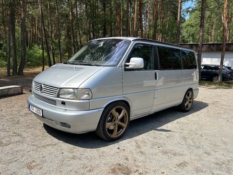 Volkswagen Multivan Generation 2.5 TDI 111KW (2001) - 8