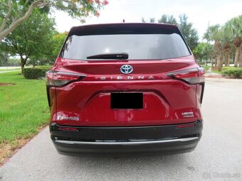 Toyota Sienna Limited  FWD 2022 - 8