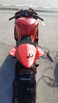 Yamaha R6 okruhovka - 8