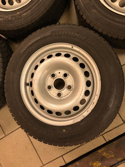 Prodám originál 4x komplet plechová kola 6,5x16 VW T5 T6 - 8