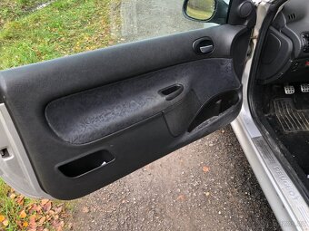 Peugeot 206 cc 1,6i - 8