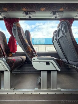 2x vysoký Irisbus Evadys HD - 8