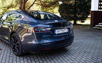 Tesla Model S 75D, Free Supercharger - 8