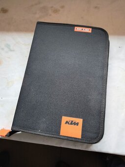 KTM 1050 Adventure - 8