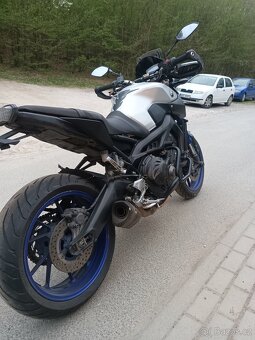 Yamaha MT 09 - 8