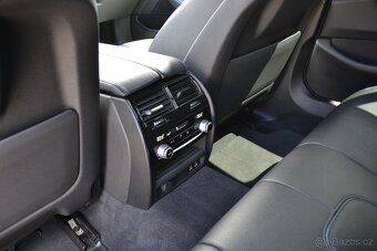 BMW 5 Touring 530d xDrive Mpaket Laser display key panorama - 8