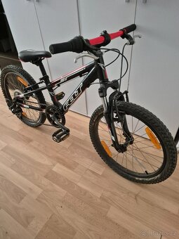 Dětské kolo Felt 20" - 8