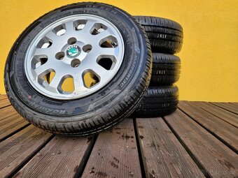 Prodám nové pneu s disky pro Škoda Felicia a Škoda Forman - 8