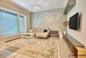 Rodinný dům v lukrativní lokalitě Brno–Pisárky se zahradou ( - 8