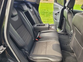 FORD KUGA 2,0 TDCI 4X4 - 8