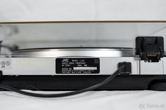 gramofon JVC L A 31 - 8